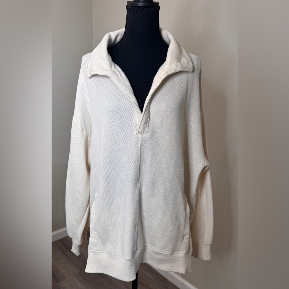 American‎ Eagle Cream Collared Pullover Sweatshirt Cozy Neutral Womens Large